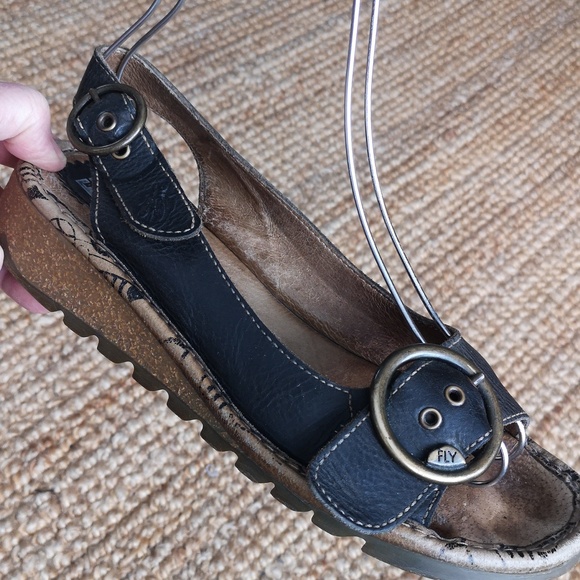 Fly London sandals - Picture 4 of 15